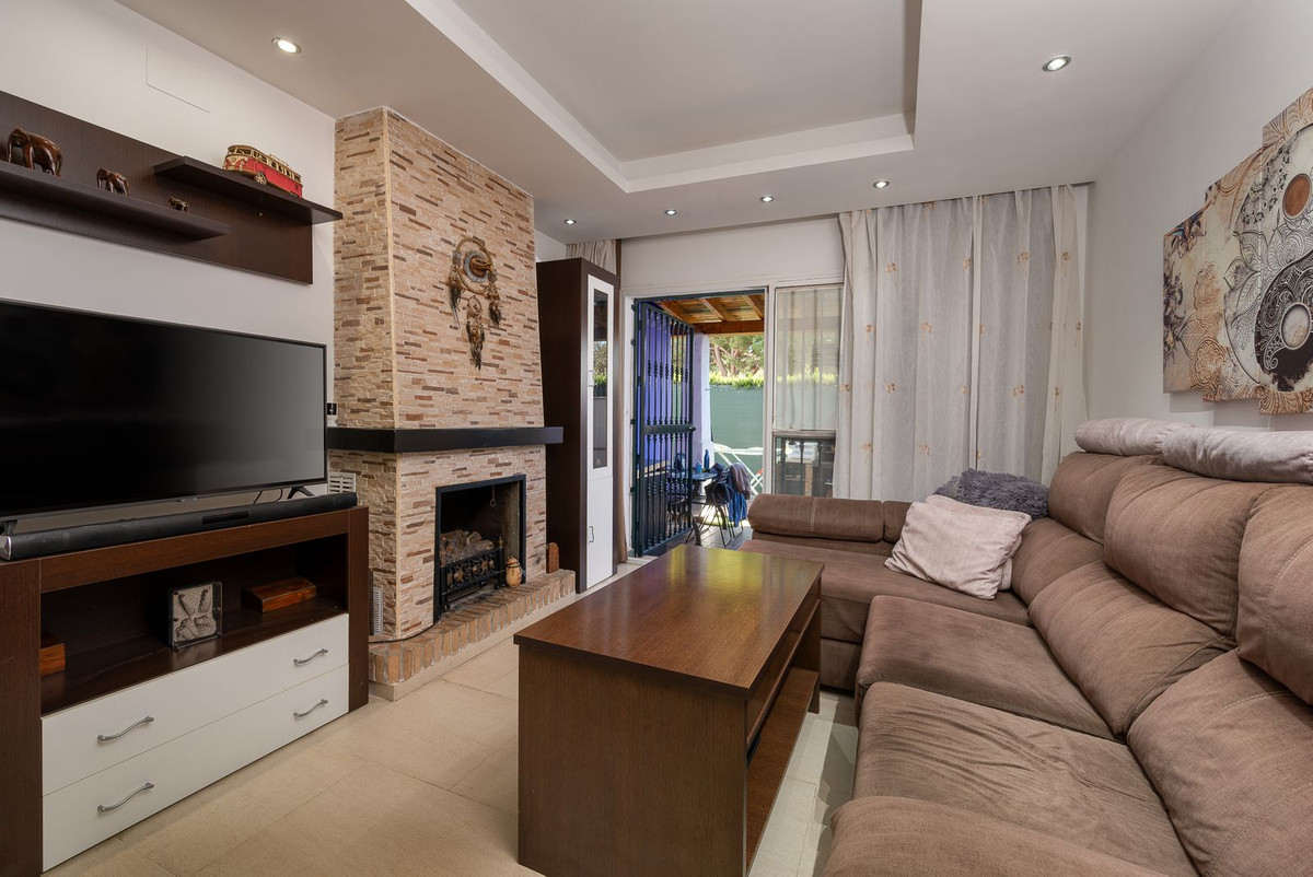 76da066d166ef4586c0f306acaa243dd - 4