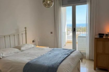 770fd655b26ec734b7750cb4b7fc1e71 - 16