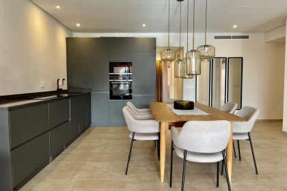 7744336b48350bf8aa383bb939e67490 - 12