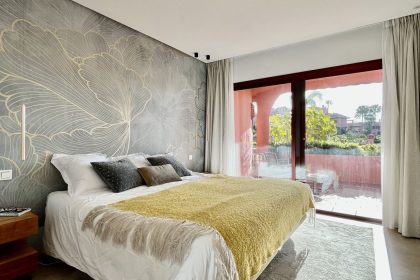 7744336b48350bf8aa383bb939e67490 - 19