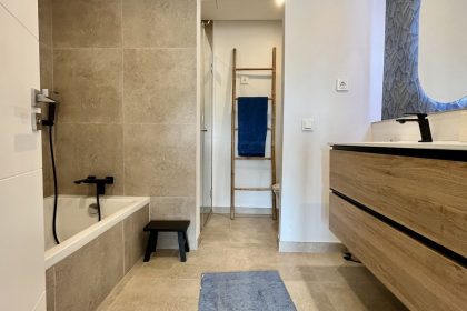 7744336b48350bf8aa383bb939e67490 - 22