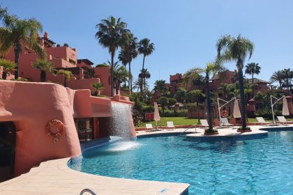 7744336b48350bf8aa383bb939e67490 - 5