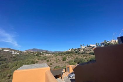 776698f4bf5ca9eee39862458a2d7ab0 - 11