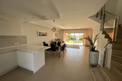 776698f4bf5ca9eee39862458a2d7ab0 - 13