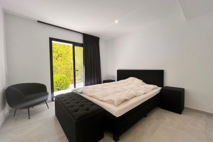 77e81647e43adf28c39e07698671d8ea - 24