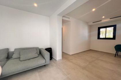 77e81647e43adf28c39e07698671d8ea - 28