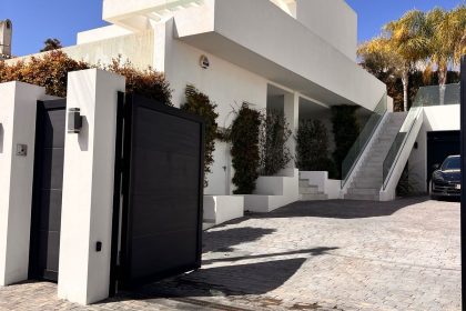 77e81647e43adf28c39e07698671d8ea - 31