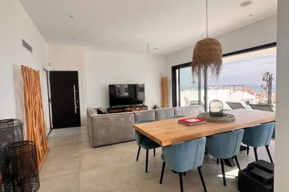 77e81647e43adf28c39e07698671d8ea - 8