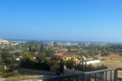 783b6e9b1ed9ee3899e60c3d6a26c325 - 101