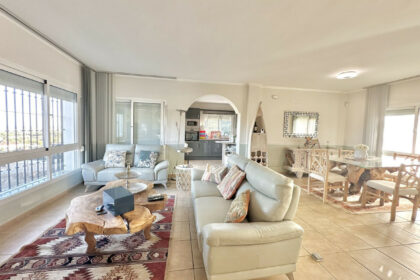 783b6e9b1ed9ee3899e60c3d6a26c325 - 22