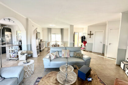 783b6e9b1ed9ee3899e60c3d6a26c325 - 24