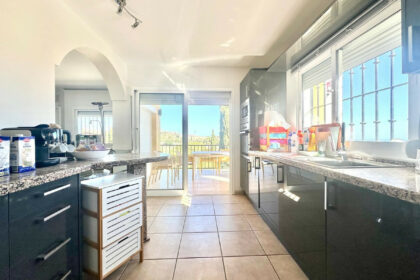 783b6e9b1ed9ee3899e60c3d6a26c325 - 32