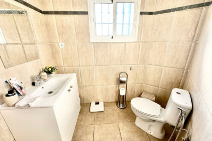 783b6e9b1ed9ee3899e60c3d6a26c325 - 37