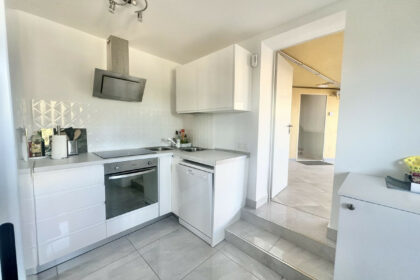 783b6e9b1ed9ee3899e60c3d6a26c325 - 57