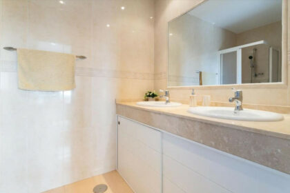 783b6e9b1ed9ee3899e60c3d6a26c325 - 69