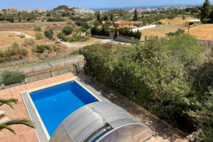 783b6e9b1ed9ee3899e60c3d6a26c325 - 82