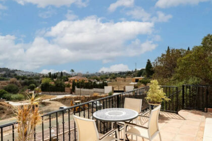 783b6e9b1ed9ee3899e60c3d6a26c325 - 83