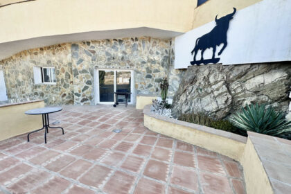 783b6e9b1ed9ee3899e60c3d6a26c325 - 94