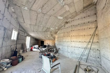 783b6e9b1ed9ee3899e60c3d6a26c325 - 95