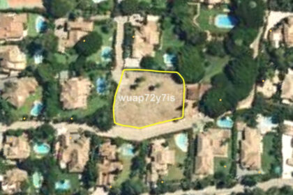 78c1f37b9dac6b40aceaca804f05eab7 - 1