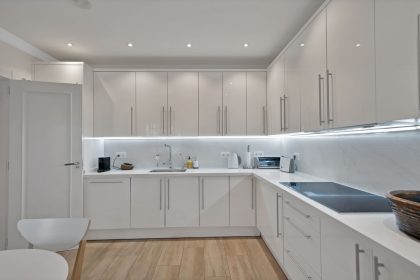 78eaed21e41ee587b4123351a620d6c9 - 14