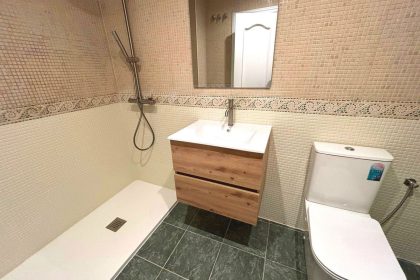 7945c949d5ac3a167f19343528773b7b - 12