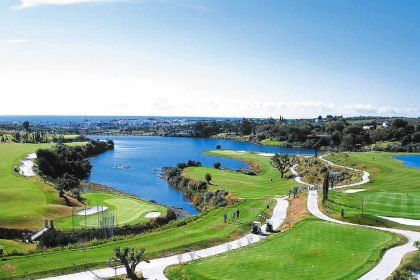 7946704a4e087ead8642a05a9786902c - 18