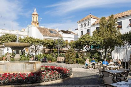 7946704a4e087ead8642a05a9786902c - 19