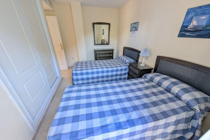 797d79c7e9ec5a393631160c50b3b5e0 - 20