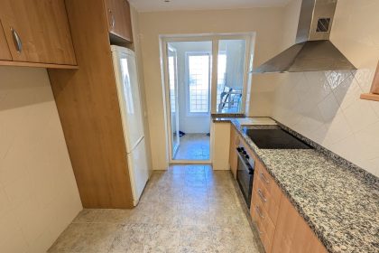 797d79c7e9ec5a393631160c50b3b5e0 - 27