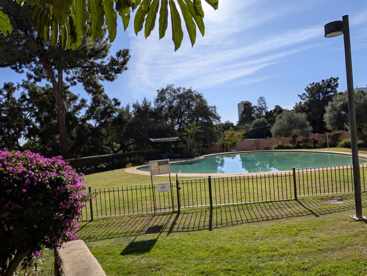 797d79c7e9ec5a393631160c50b3b5e0 - 6