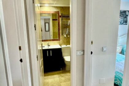 79a1fcb9d8ca52600716fae9bf367381 - 17