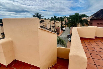 79a1fcb9d8ca52600716fae9bf367381 - 24