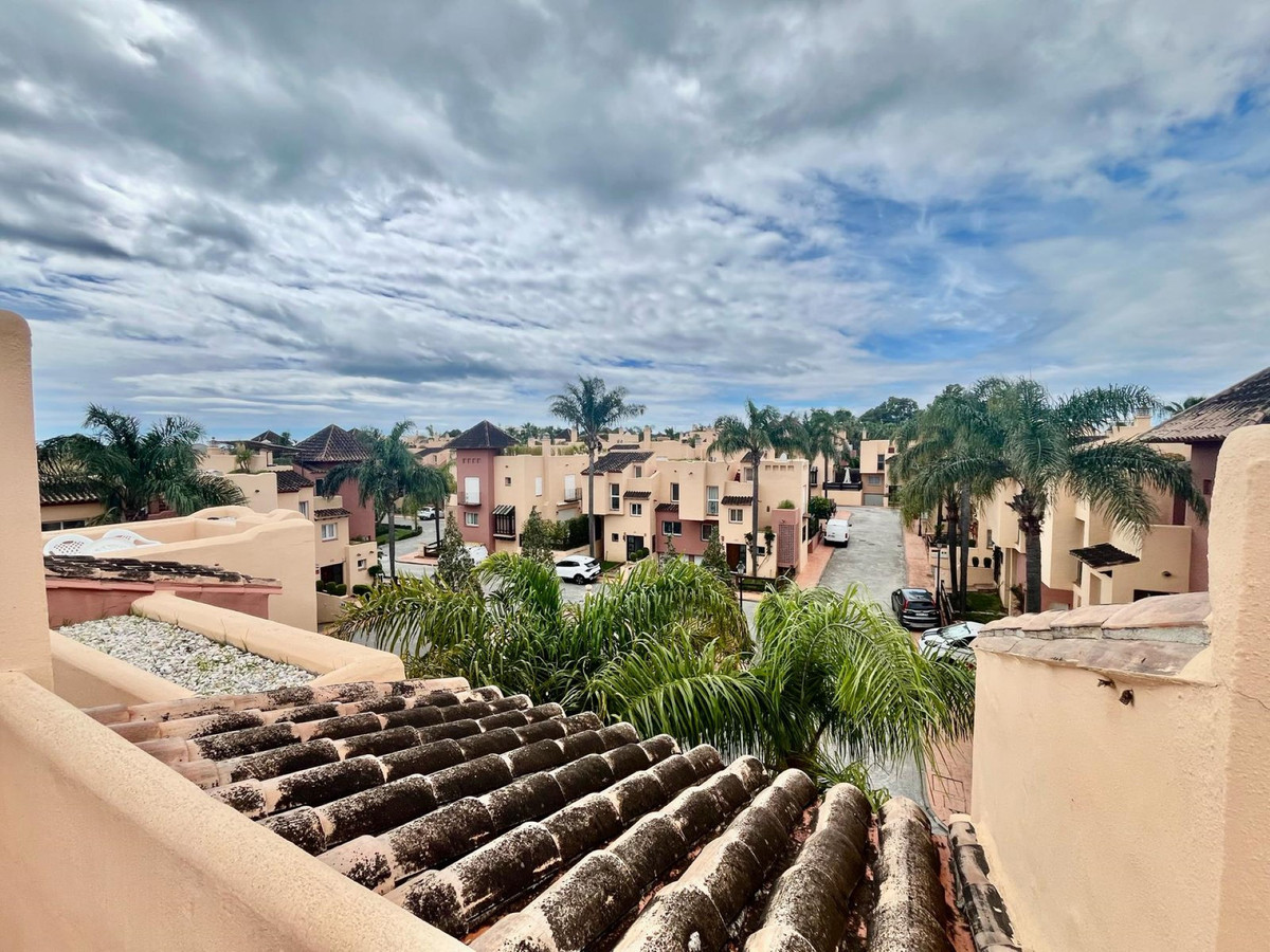 79a1fcb9d8ca52600716fae9bf367381 - 29