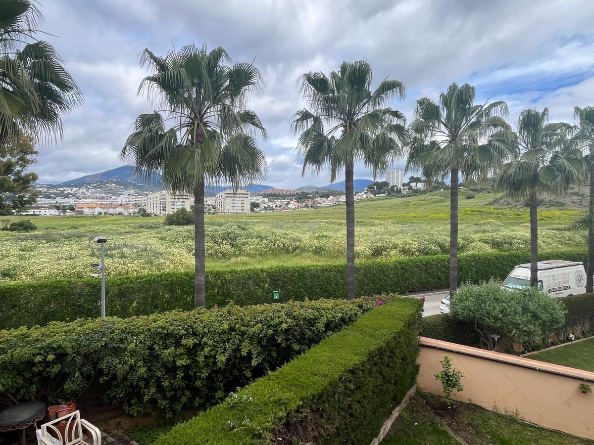 79a1fcb9d8ca52600716fae9bf367381 - 30