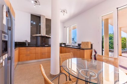 79bdecf024604ca5e20bec237deac1a9 - 25