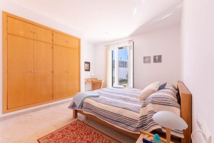 79bdecf024604ca5e20bec237deac1a9 - 28