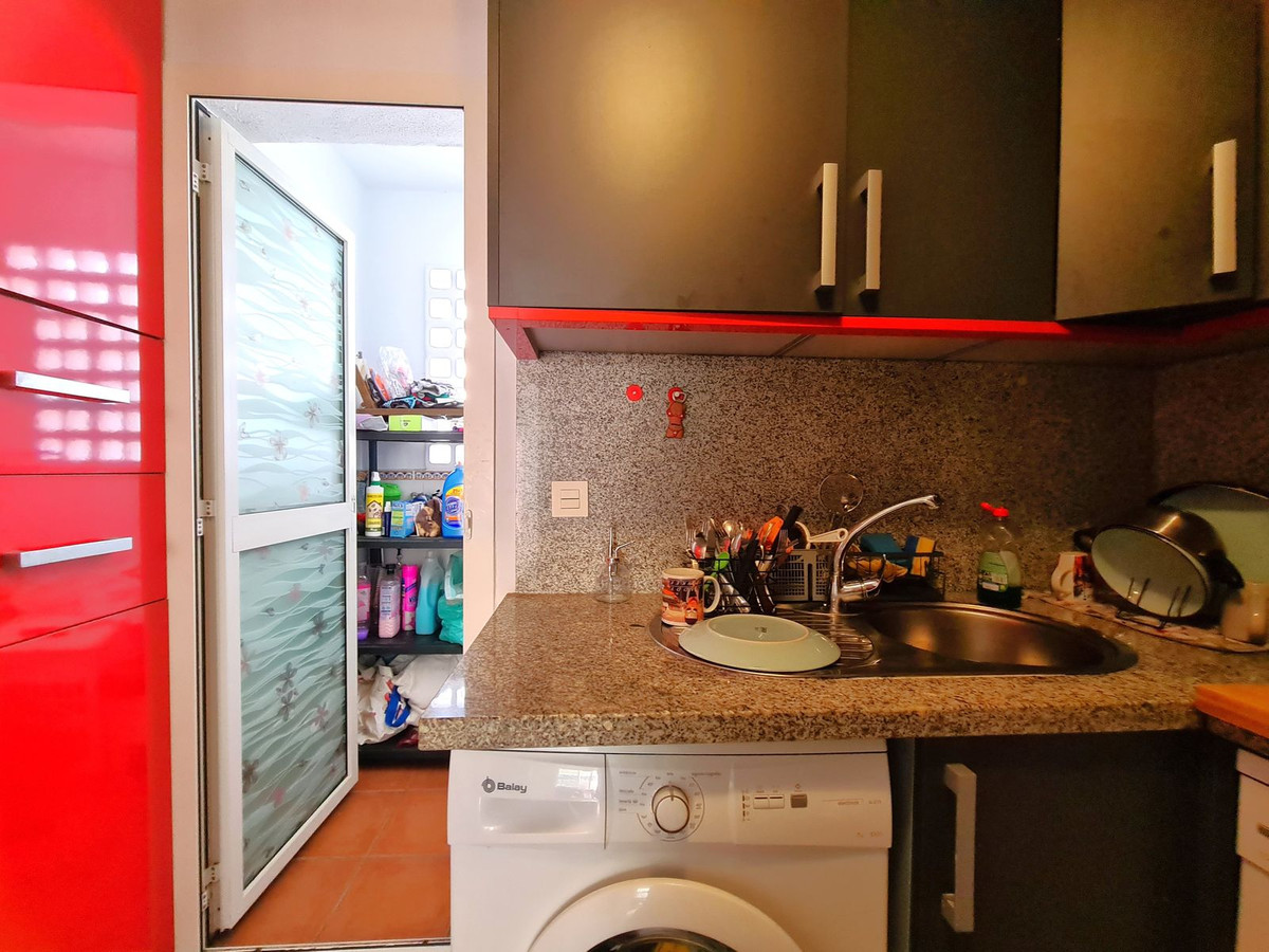 7a234d1dc11d7410a96a86c1217a2b92 - 18