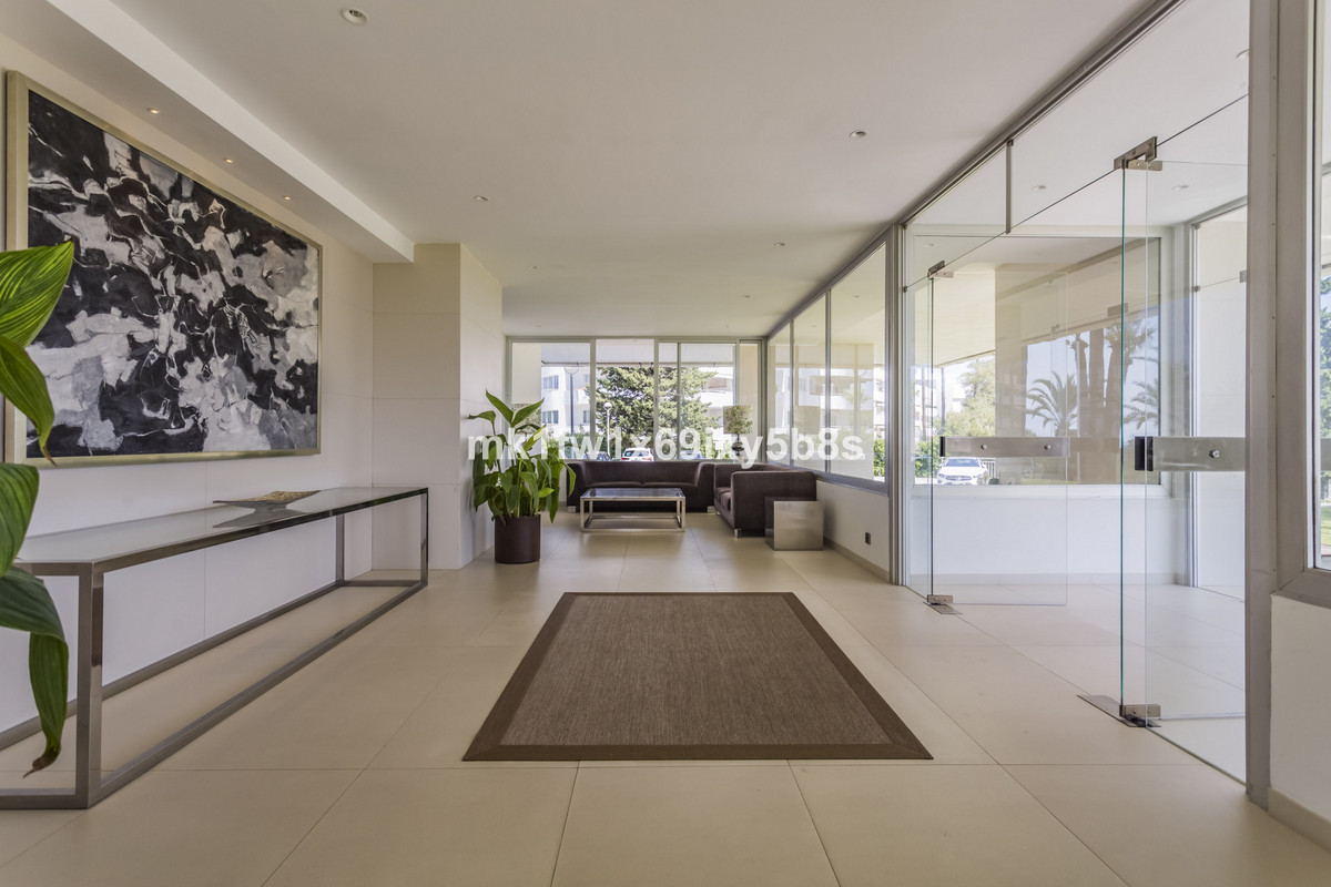 7a3b15dce7230422d2fd7eddef8be0a7 - 18