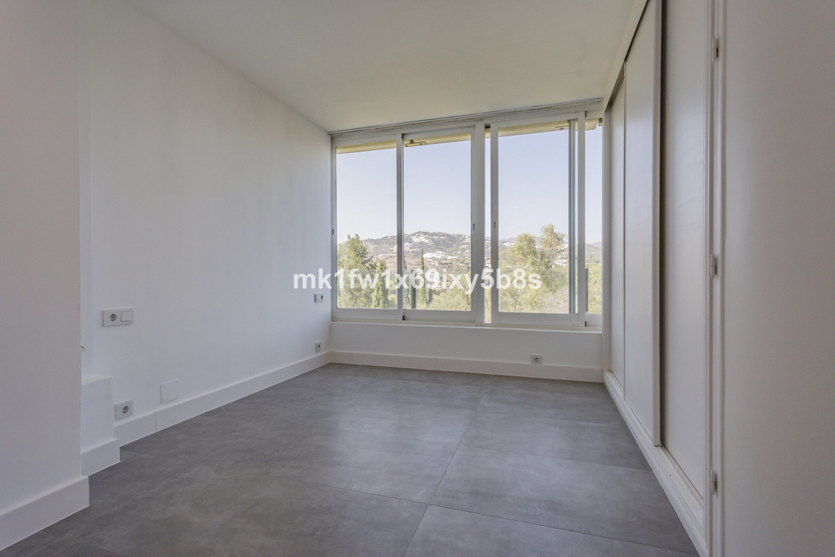 7a3b15dce7230422d2fd7eddef8be0a7 - 32