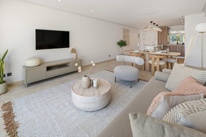 7a69fb33d744e68467fed3ee89e902b1 - 11