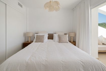 7a69fb33d744e68467fed3ee89e902b1 - 13