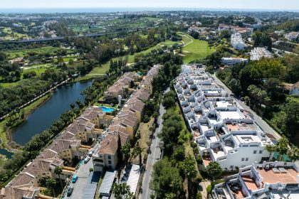 7a69fb33d744e68467fed3ee89e902b1 - 16