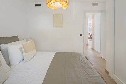 7a69fb33d744e68467fed3ee89e902b1 - 26