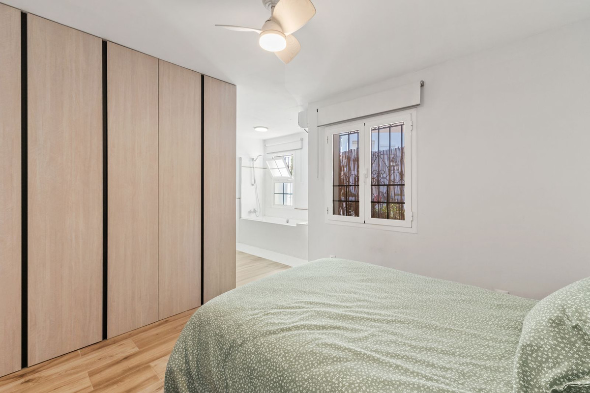 7b0c3be29a92e8cf2b303038c17a5a2d - 19