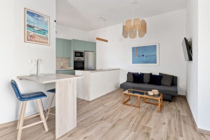 7b0c3be29a92e8cf2b303038c17a5a2d - 23