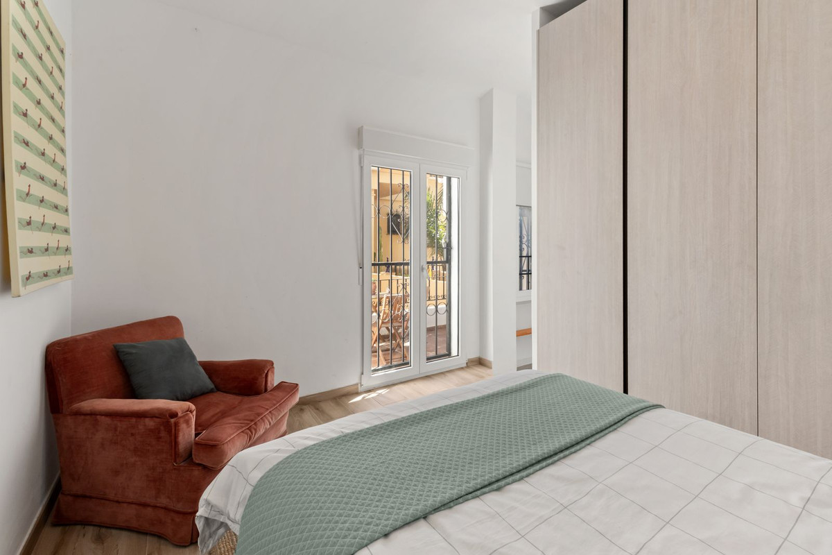 7b0c3be29a92e8cf2b303038c17a5a2d - 31