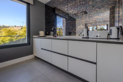 7b75aa392e1c406454980a74602d2d9a - 12