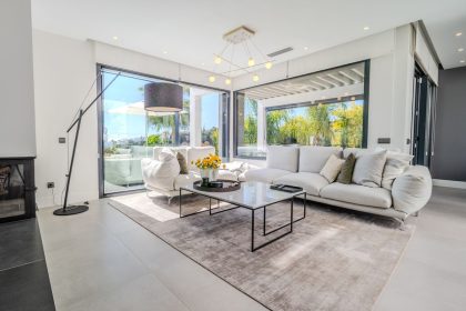 7b75aa392e1c406454980a74602d2d9a - 19