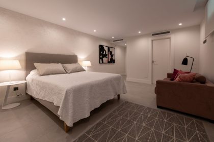 7b75aa392e1c406454980a74602d2d9a - 31